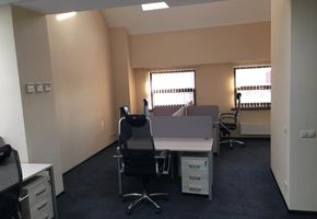 Оперативная мебель LAVORO в проекте Закончили работу на одном из этажей офисного здания компании «КНГК-Групп».