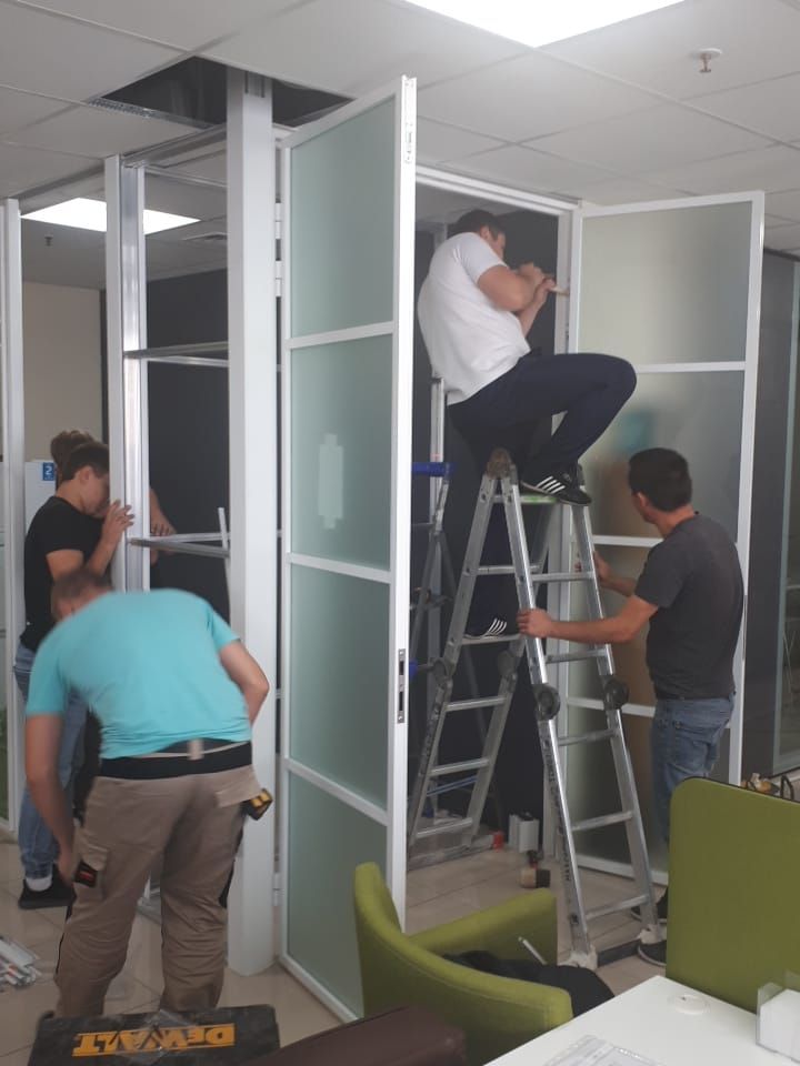 Собираем у себя в офисе новую систему NAYADA-Quadro. Модная штука. Сейчас в тренде.