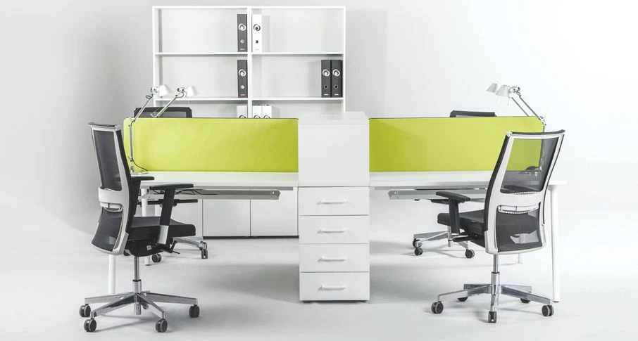 Преимущества настольных экранов для офиса