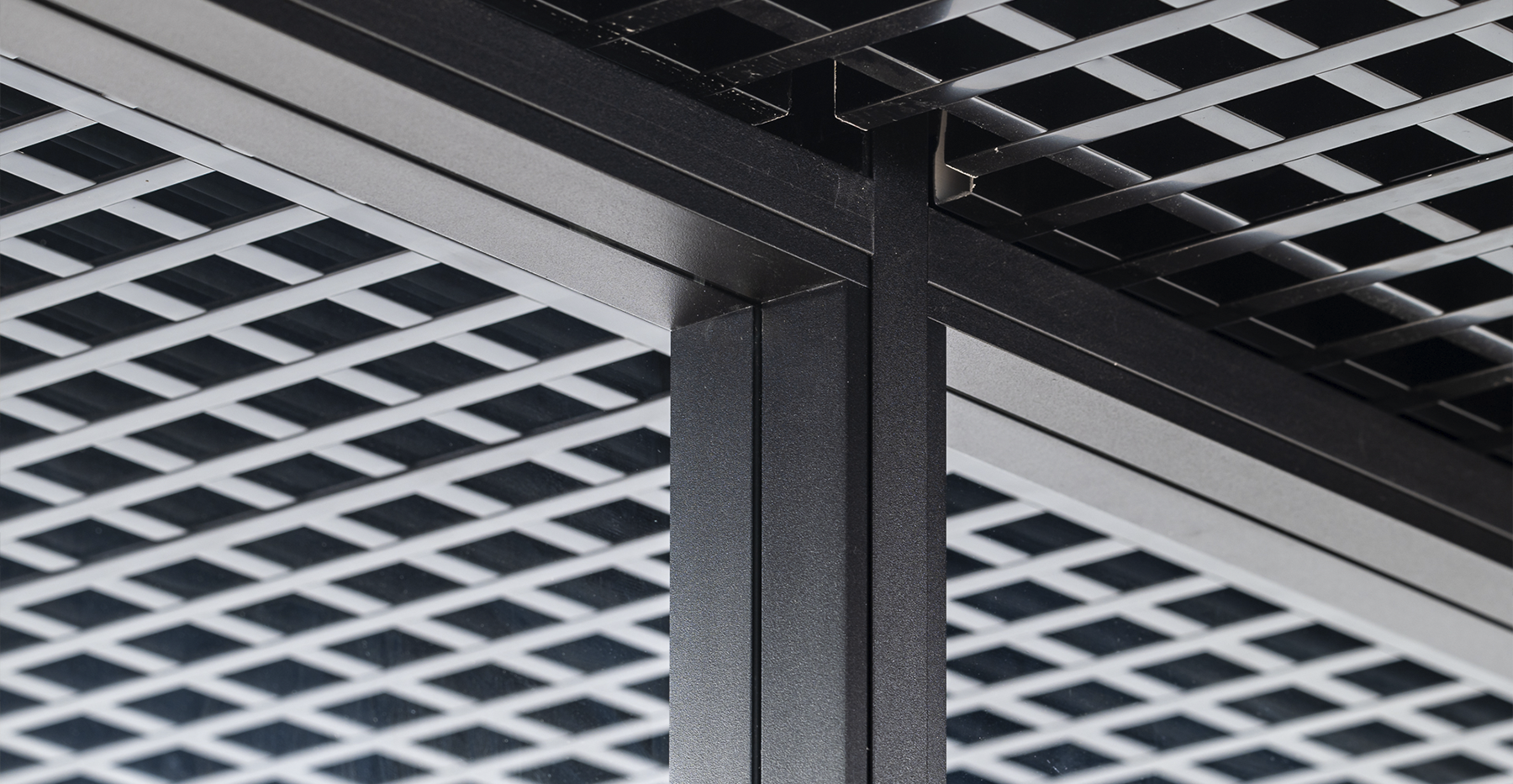 Фото проекта: Проект Nayada по установке каркасных перегородок в Первый Клиентский Банк. Изображение № 7