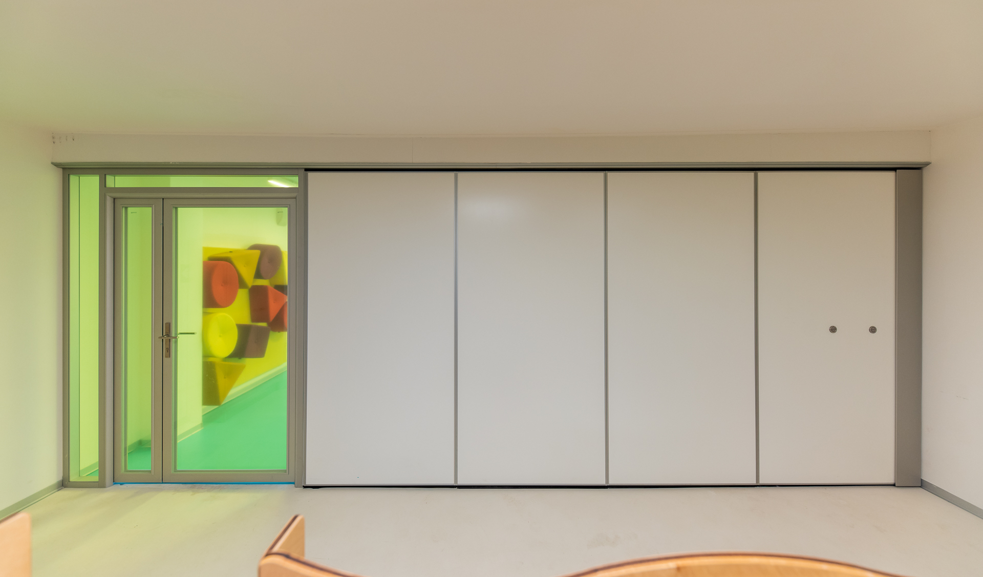 SmartWall H5F-S (School). Изображение №2